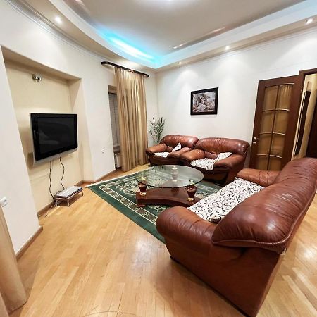 Amigo Guest House Yerevan Ngoại thất bức ảnh